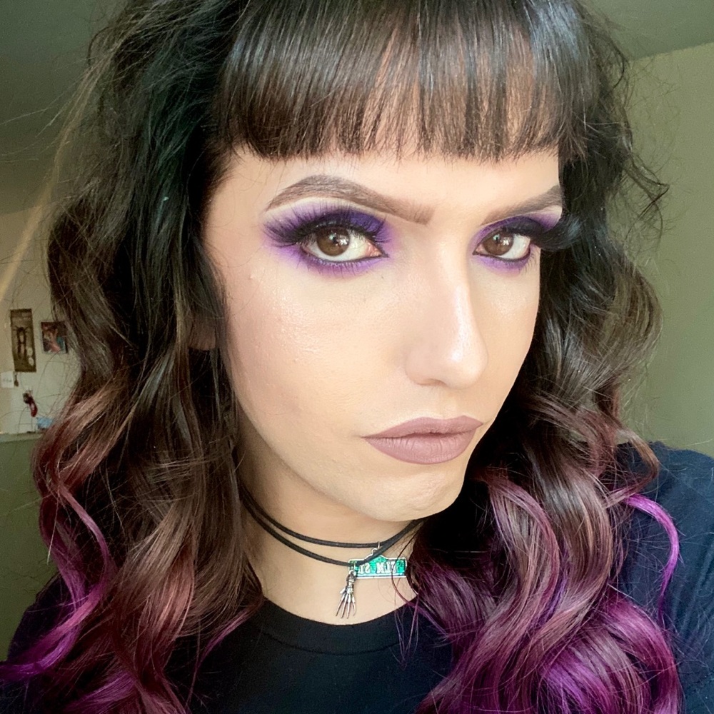 Meet your Posher, Cherry